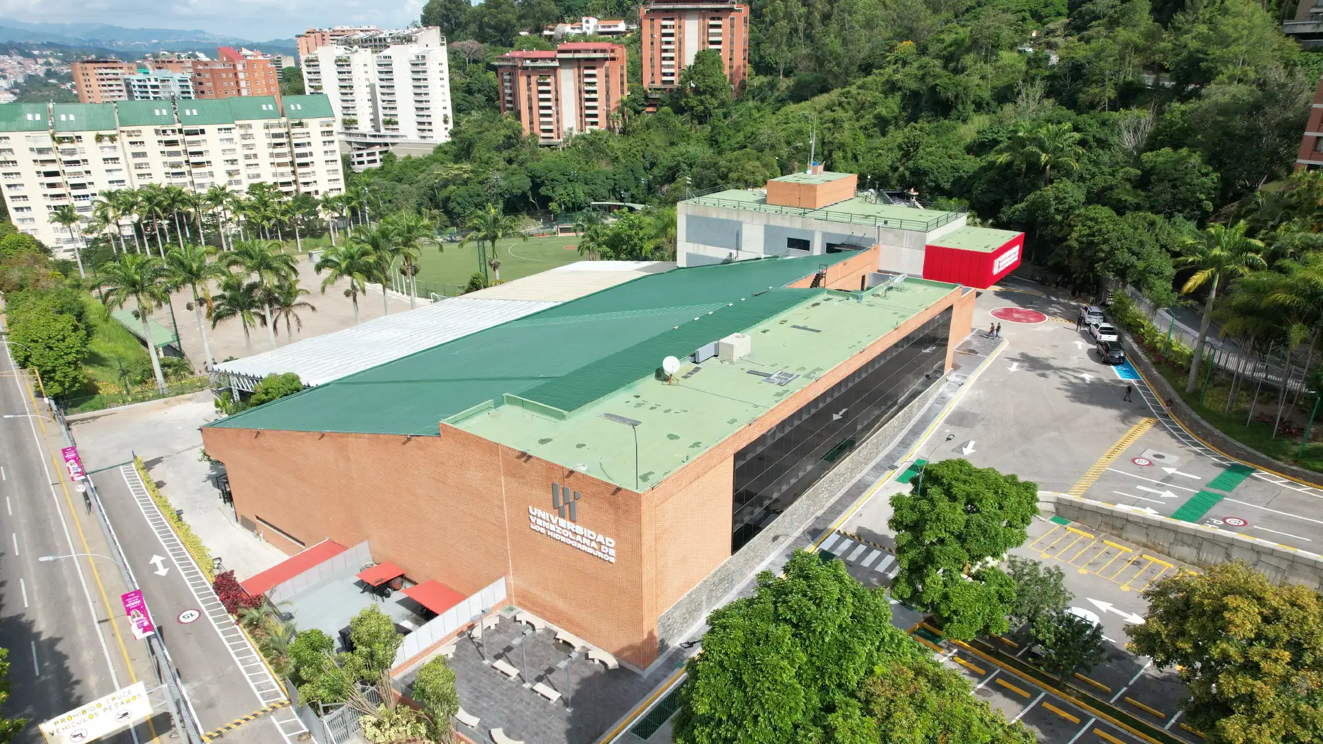 PROGRAMAS EDUCATIVOS DE EXCELENCIA